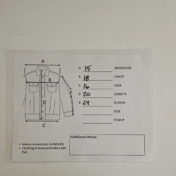 Vintage Women’s Classic Blue Denim Jacket – Made in Canada – Size S - Picture 9 of 9